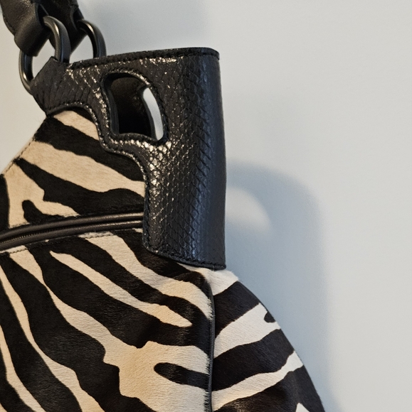 [SOLD]Cartier zebra print pony hair shoulder/tote bag - Picture 3 of 6